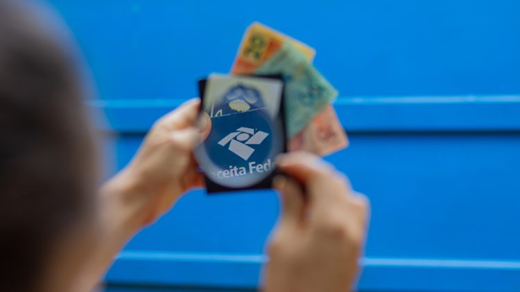 Por que você não está no 4º lote da restituição do IRPF; a resposta surpreendente