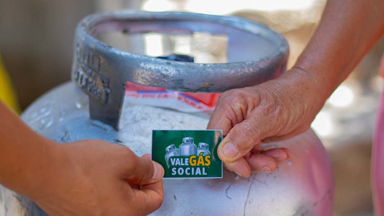 Gás do Povo: valor do benefício para cada estado é divulgado