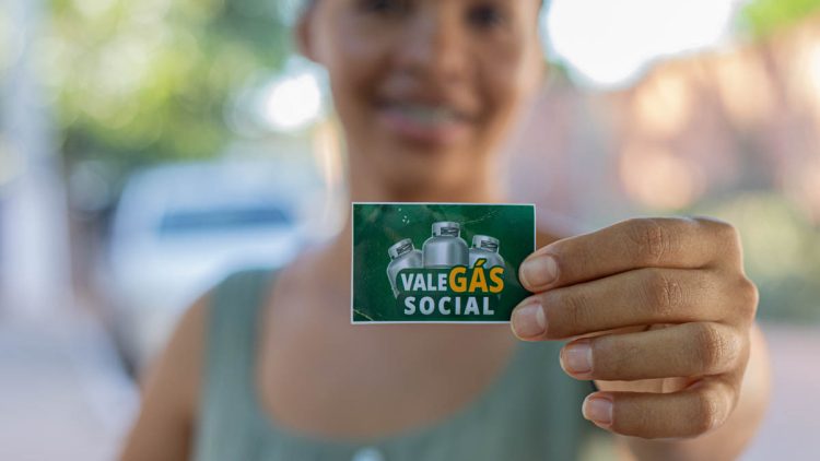 Auxílio Gás: saiba quem pode receber e qual o novo valor do benefício