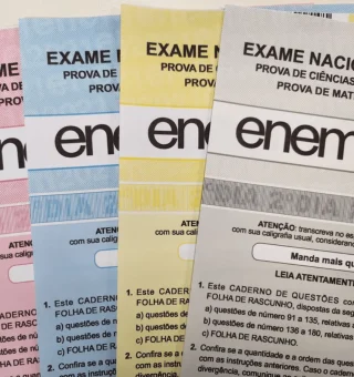Inscrições do ENEM estão abertas; alunos podem receber abono de R$ 200