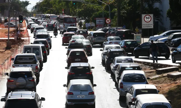 Carro é sucesso de vendas por virar um dos 0 Km mais baratos do Brasil; conheça