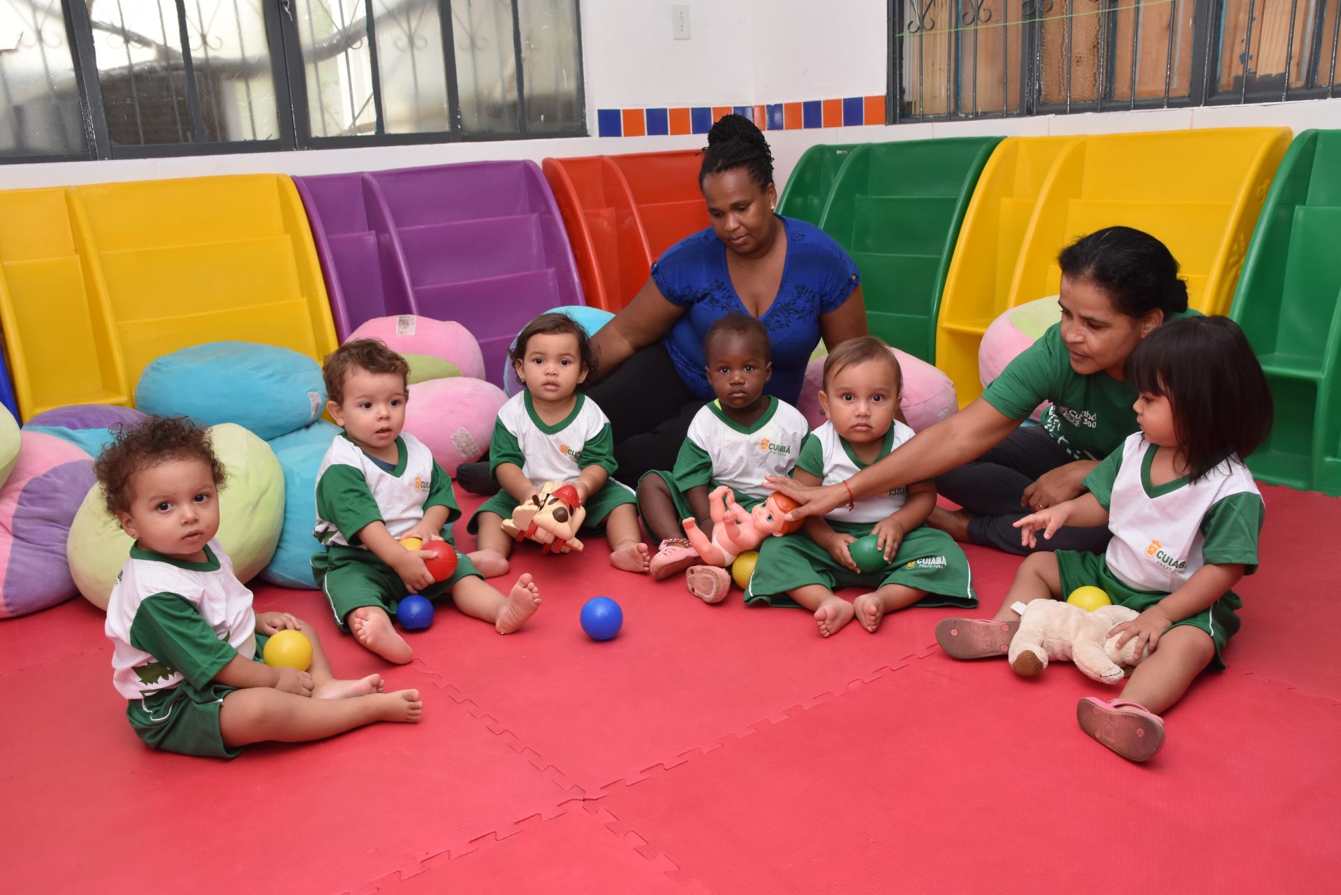 Matrículas para creche 2025 tem última chamada: quem não enviar documentos perde a vaga