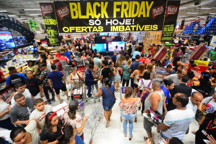 Black Friday 2024: celulares terão queda de valor em até 47% nestas lojas