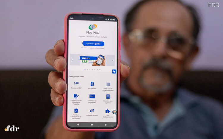 Adeus idade mínima para se aposentar: Benefício liberado para quem tem menos de 60 anos!