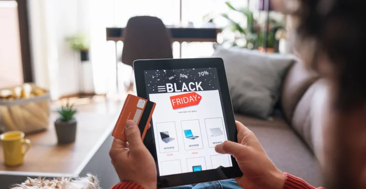 Planeja fazer compras na Black Friday? Veja como evitar 'Black fraude' ao comprar on-line com pix