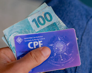 13º salário: Você sabe por que recebe mais em novembro do que em dezembro? FDR explica!