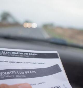 Alerta para motoristas sobre golpe do IPVA, veja como se proteger