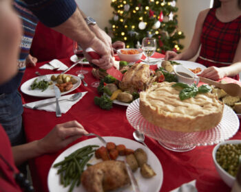 4 substituições na ceia de Natal para gastar MENOS em 2025