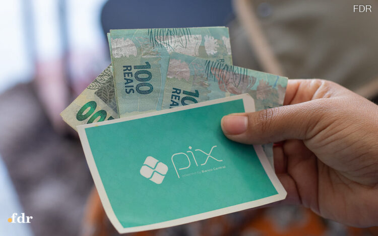 Reajuste de salário do CLT cai nesta 6ª-feira (06/02) - Saiba quanto você vai receber