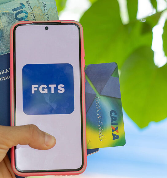 Quem nasceu em junho pode receber R$ 4,5 mil do FGTS hoje!