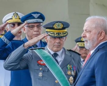 Militares comemoram atitude de Lula que permitirá economia milionária da categoria