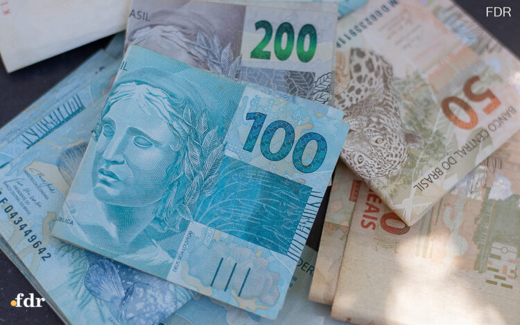 13º salário: R$ 756, R$ 1.518 ou R$ 1.875 - Saiba quanto você vai receber