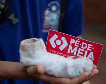 Bolsa do Pé-de-Meia incentiva a busca por cursos de licenciatura em 51%