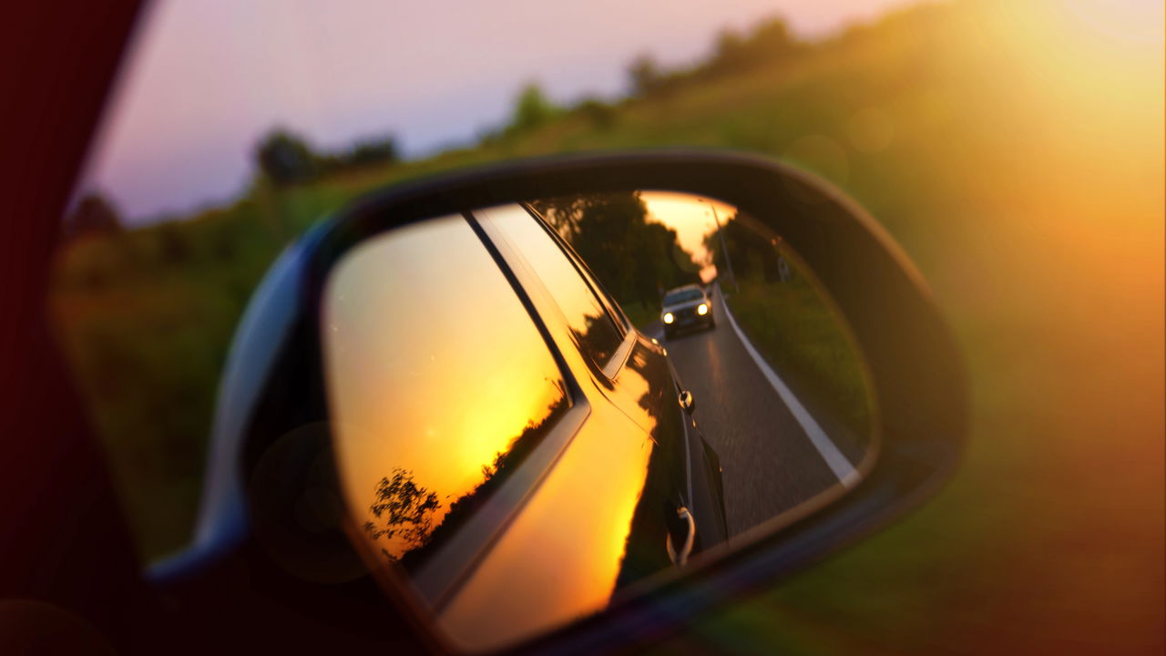 Nova lei dos retrovisores já está em vigor! Entenda como a mudança afeta os veículos e motoristas