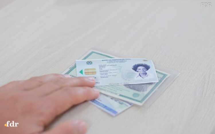 Novas regras de manutenção do BPC exigem RG com biometria