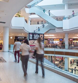 Shoppings, bancos e comércio: veja o ABRE E FECHA em Minas Gerais neste feriado