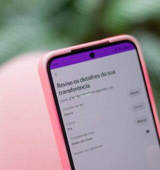 Nubank anuncia mudanças que irá afetar o uso do whatsapp para os seus clientes