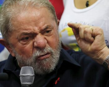 Crise! Lula é acusado de ser responsável por desvios no INSS