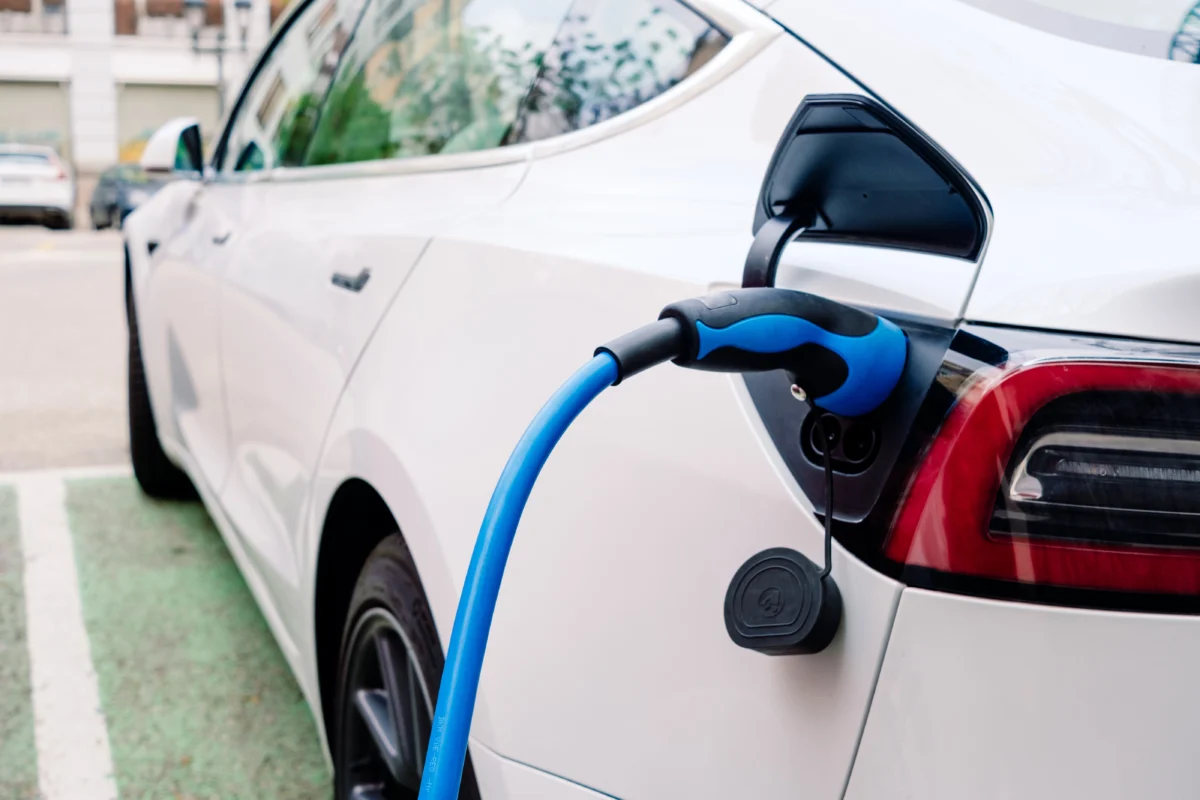 Carros elétricos valem a pena? Veja os modelos mais BARATOS e econômicos atualmente