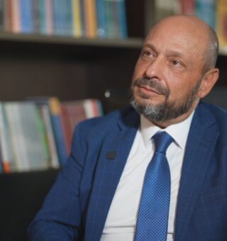 INSS tem novo presidente; conheça seu perfil e como a mudança te afeta