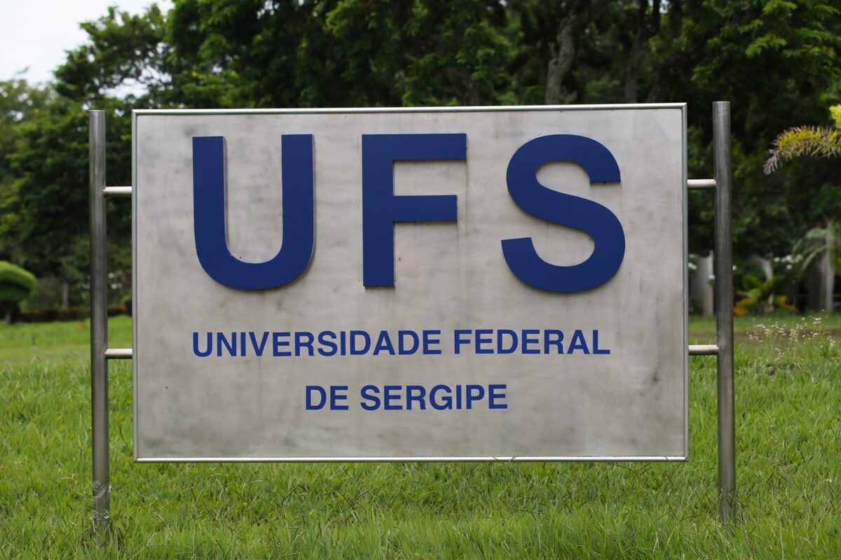 Concurso da UFS oferece 11 vagas para professor efetivo com salários que ultrapassam R$ 10.000