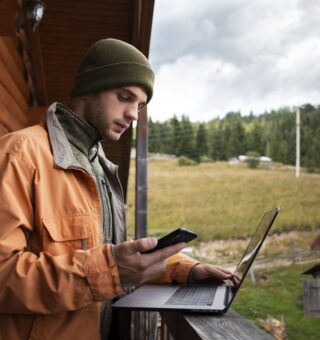 Cresce o número de brasileiros que trabalham viajando: como ser um nômade digital?