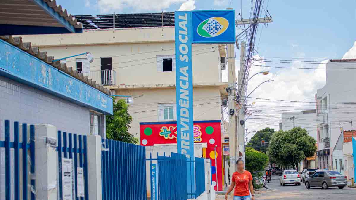 ALERTA! Perfil falso do INSS pode roubar você