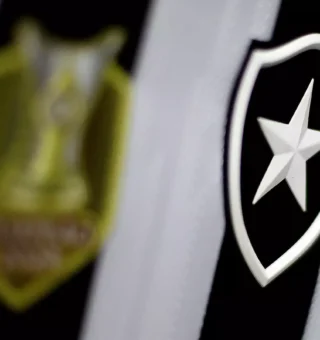 Salário em dia ou atrasado? Como as finanças do Botafogo impactam o desempenho do time