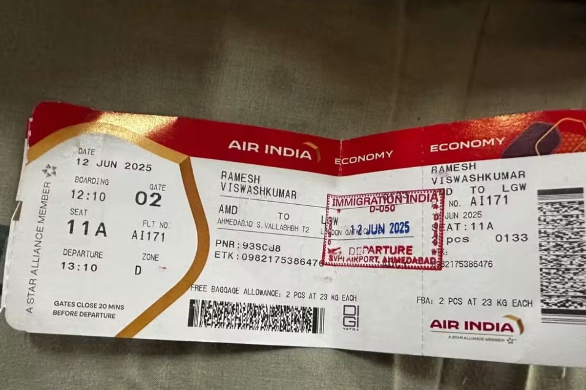 foto do bilhete do avião que caiu na Índia