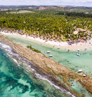 A praia mais procurada do Nordeste: o refúgio perfeito entre tradição e diversão