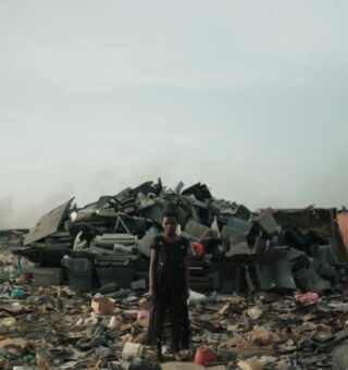 Uma criança em AGBOGBLOSHIE