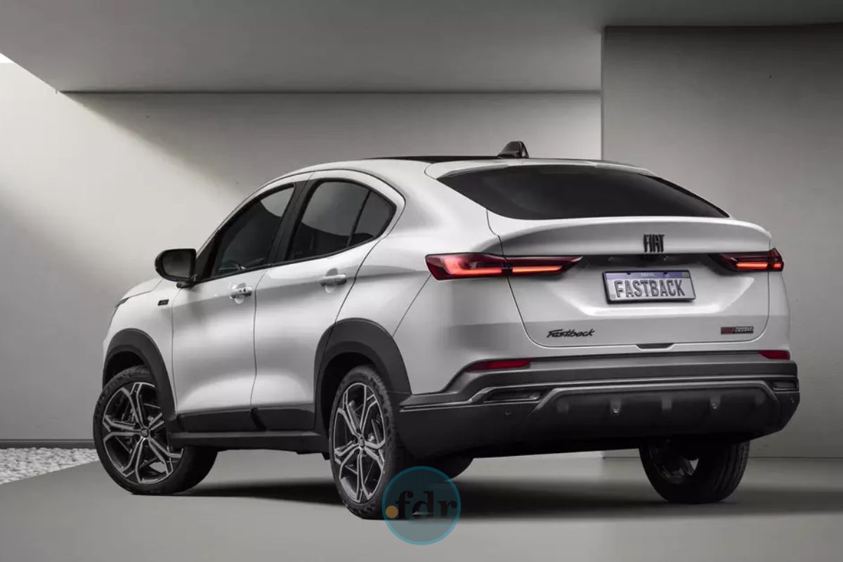 Traseira do Fiat Fastback