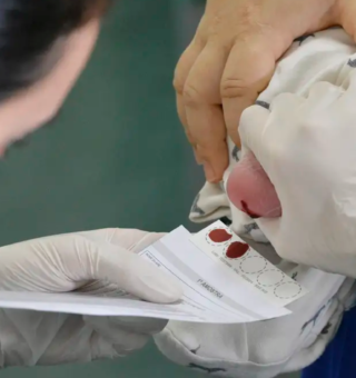 De graça! Teste do pezinho é capaz de detectar mais de 40 doenças em recém nascidos