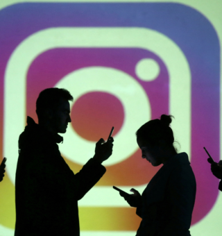 Por que parar de seguir perfis consumistas nas redes melhora sua saúde mental