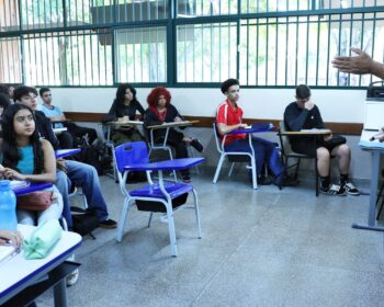 CNU dos professores é aderido por 1.508 municípios; veja quem pode participar