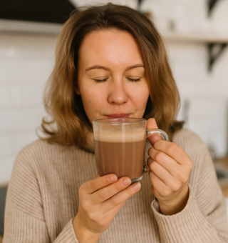 Receita fácil de chocolate quente vai se tornar sua queridinha nesse frio!