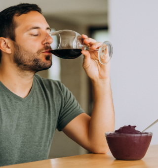 Vinho de açaí! Conheça a novidade que está conquistando os brasileiros