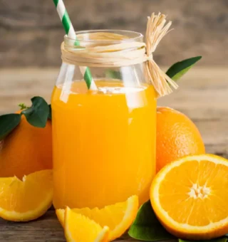 Adeus suco de laranja! Tarifaço de Trump promete azedar a economia brasileira