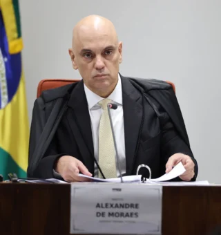 Alexandre de Moraes manteve decreto do governo que aumentou IOF, mas revogou cobrança de risco sacado
