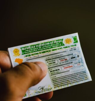 Programas que concedem CNH gratuita na Bahia divulgam lista de aprovados; confira se você foi aceito