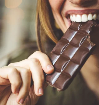 Dia Mundial do Chocolate: cacau passa por adaptações em meio aos desafios climáticos