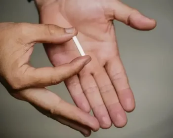 Implanon: saiba como funciona novo método contraceptivo oferecido pelo SUS