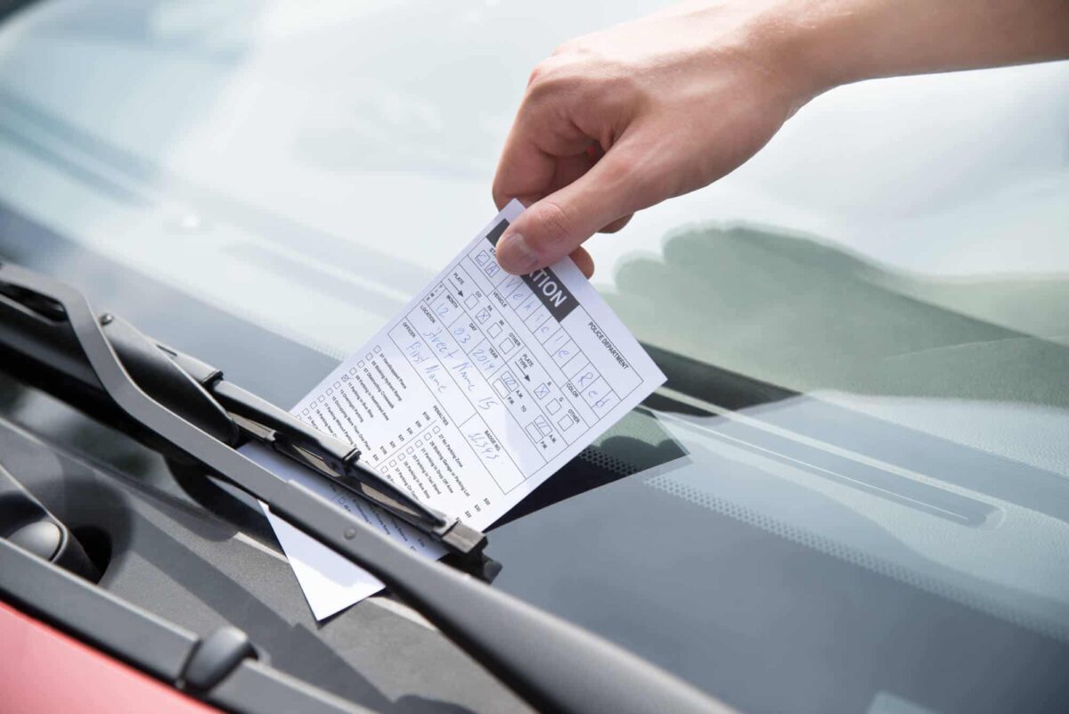 Motorista que não cumprir ESTA obrigação será surpreendido por uma nova multa de trânsito em 2025