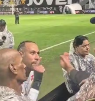Neymar se envolve em nova polêmica no Santos e dispara contra torcedor: “Vai tomar…”