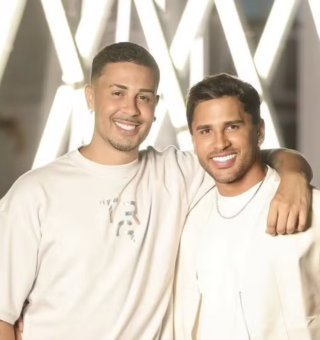 Carlinhos Maia anuncia fim do casamento com Lucas Guimarães depois de 15 anos