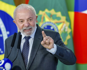 Reação ao tarifaço de Trump: Lula anuncia hoje (13) medidas preventivas