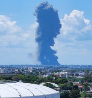 Imagem da fumaça saindo da Effa Motors