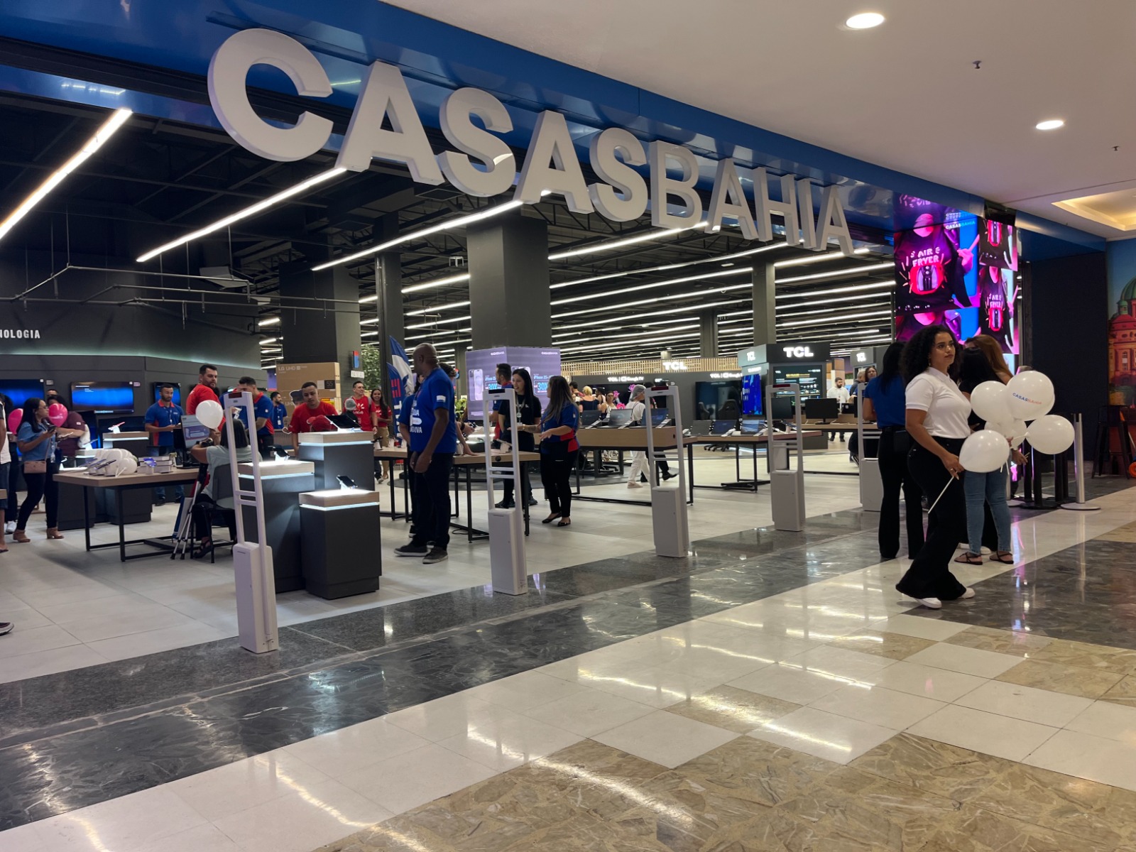 Venda das Casas Bahia: o fim de uma era no varejo brasileiro (Imagem: reprodução)