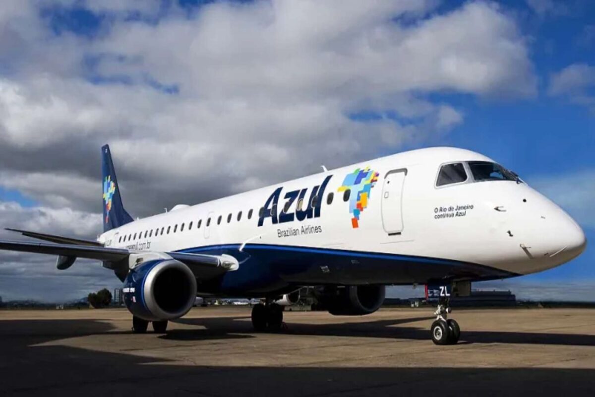 Azul anuncia encerramento de mais de 50 rotas e fim das atividades em mais de 10 cidades do Brasil