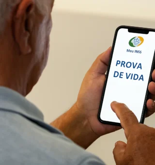 Prova de Vida do INSS: Mais de 640 mil aposentados e pensionistas precisam fazer procedimento; descubra se você é um deles